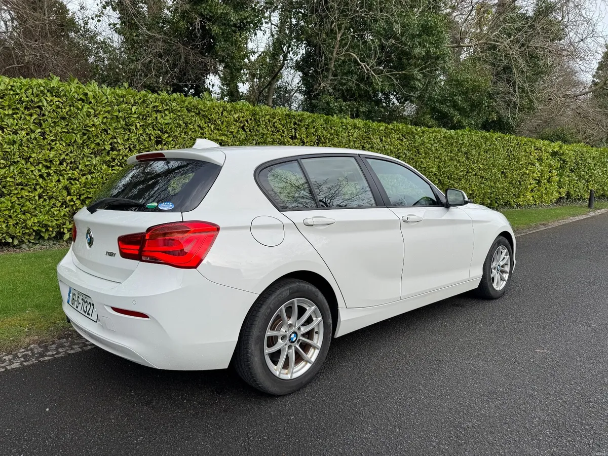 BMW 1-Series 118i Sport 2016 - Image 4