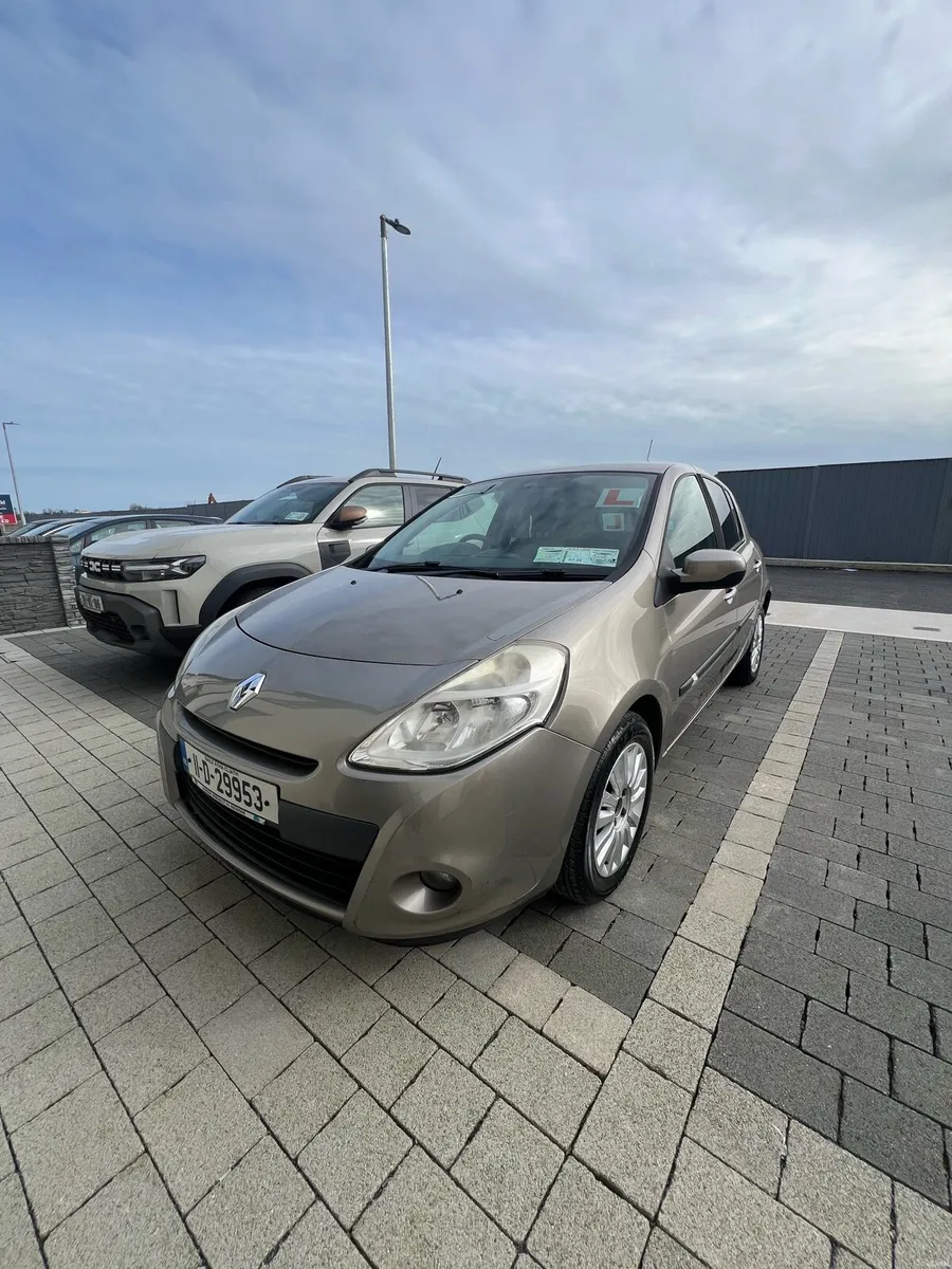 Renault Clio Dynamique 2011 - Image 3