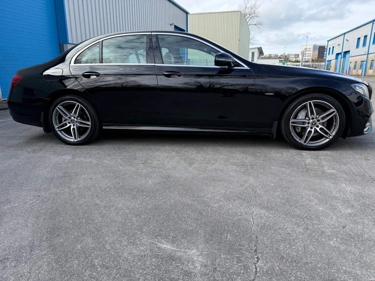 Mercedes-Benz E-Class 2018 AMG ED - Image 4