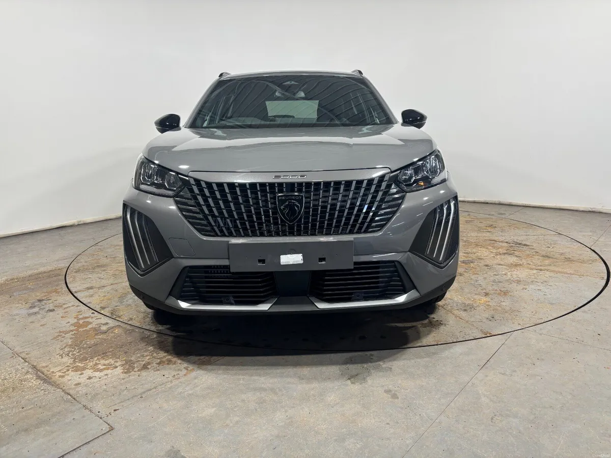 Peugeot 2008 Estate Special Edition Allure Edition - Image 2