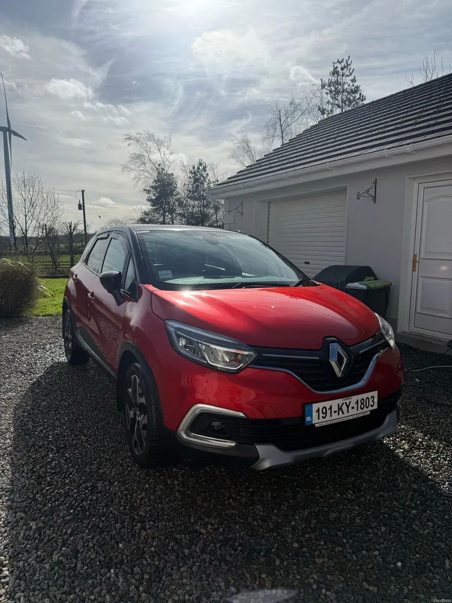 2019 Renault Captur GT Line - Image 2