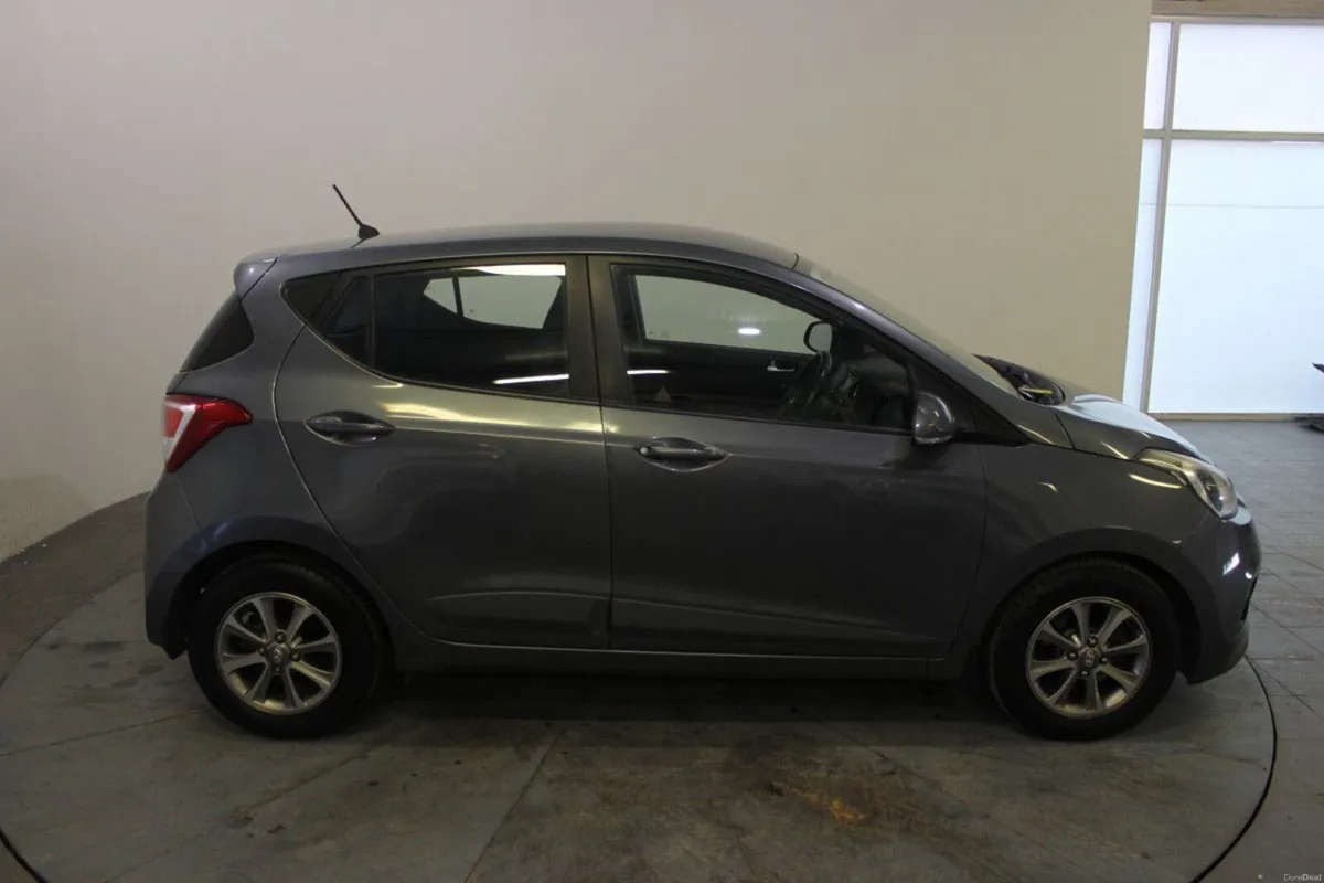 Hyundai i10 1.0 Deluxe (TENDER 9) - Image 3