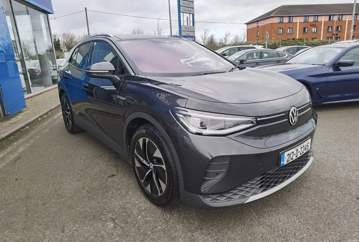 VOLKSWAGEN ID.4 77KWH FAMILY PRO - Image 3