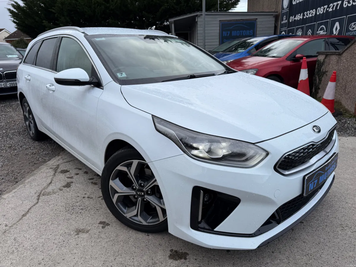 2021 Kia Ceed 1.6 PLUG-IN HYBRID TRAILER AUTO - Image 1