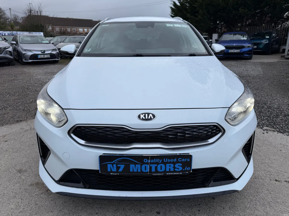 2021 Kia Ceed 1.6 PLUG-IN HYBRID TRAILER AUTO - Image 3