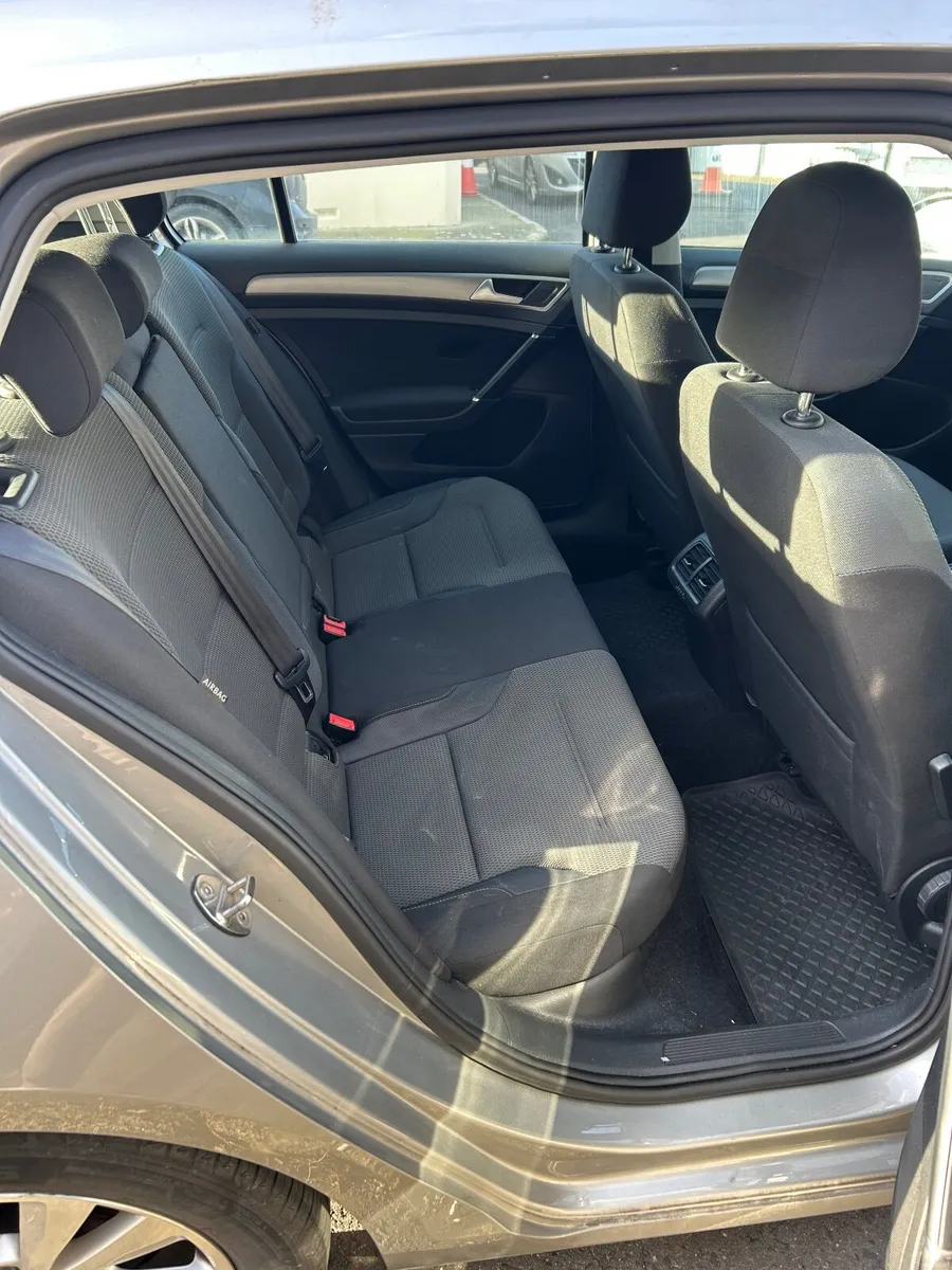 2014 Volkswagen Golf  1.2 TSI AUTO - Image 6
