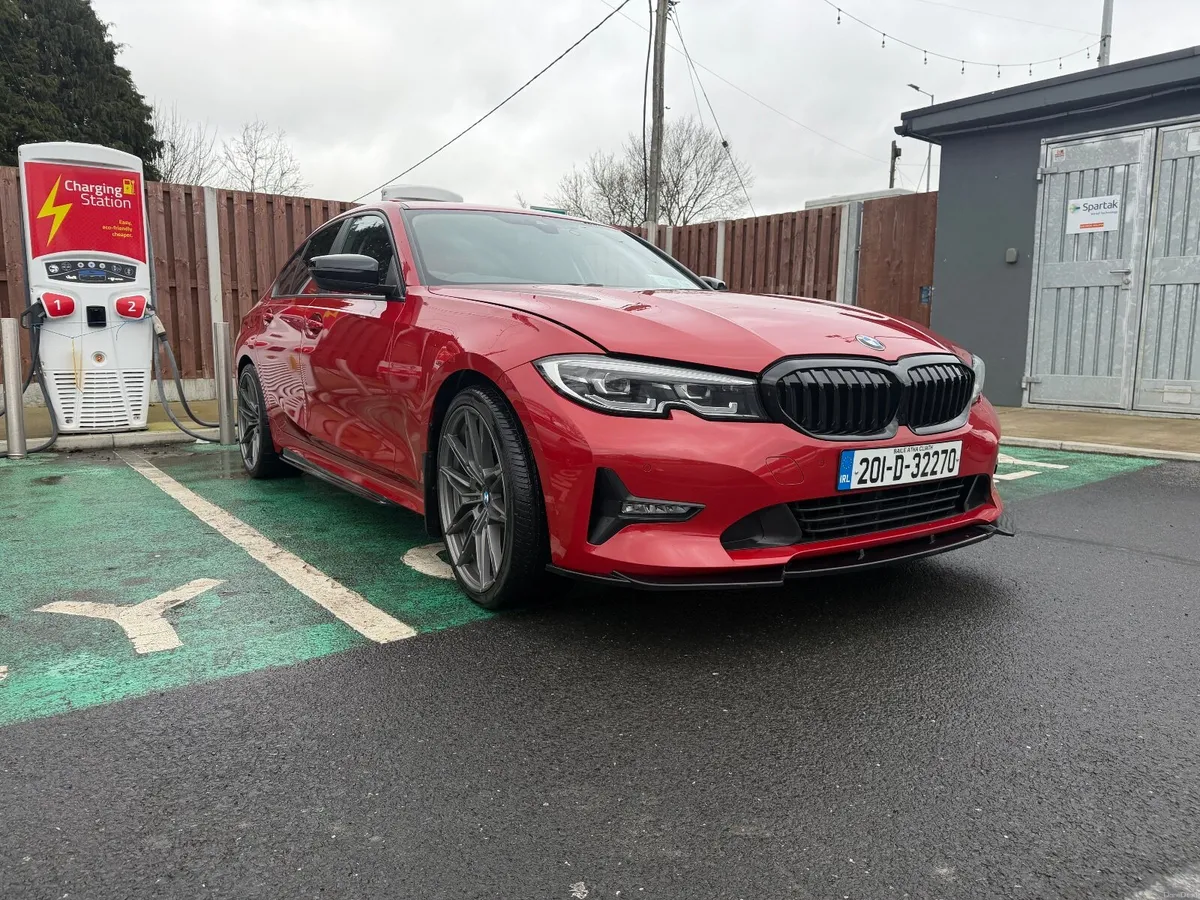 BMW 3-Series 2020 - Image 1
