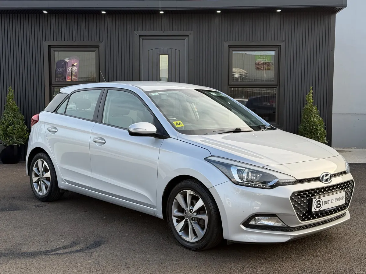 2016 Hyundai i20 1.2P Deluxe 5dr - Image 2