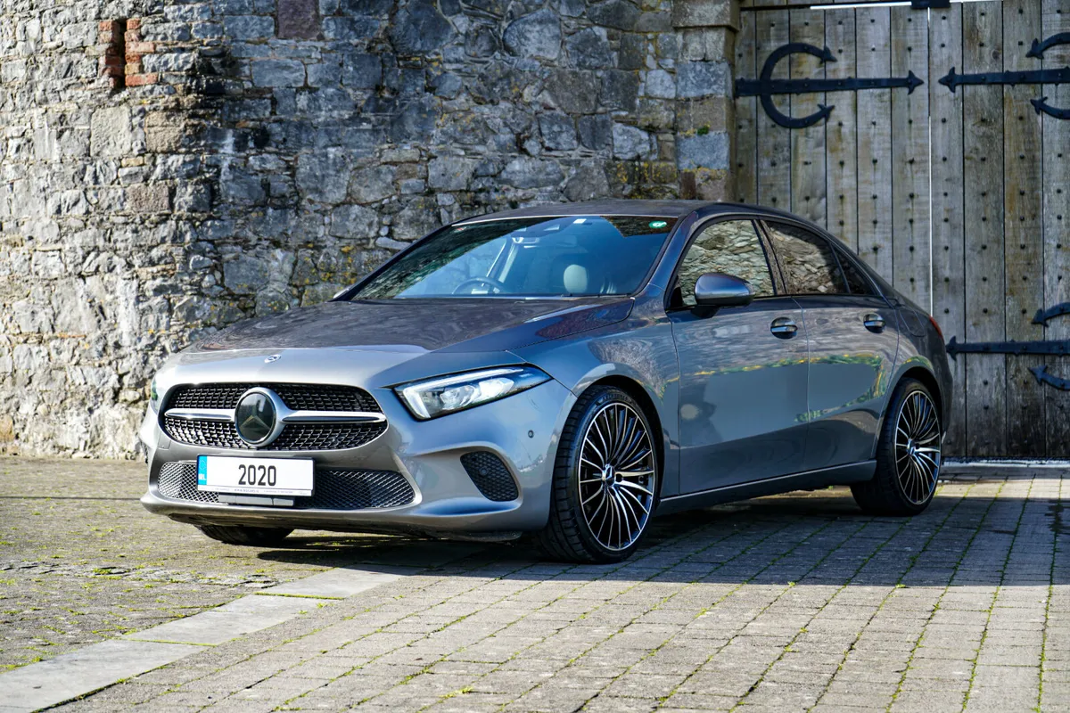 Mercedes A180 Style Saloon - Image 4