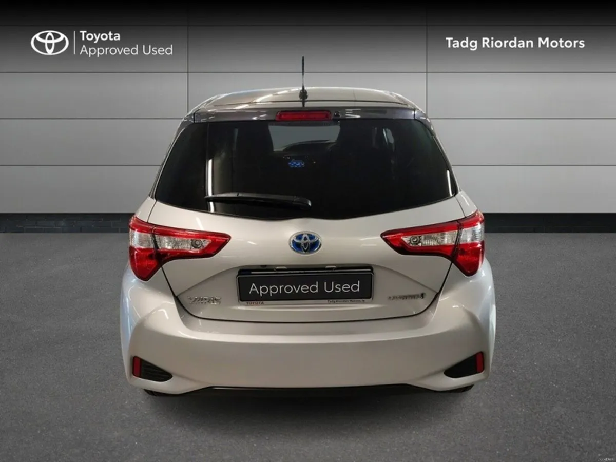 Toyota Yaris Y20 4DR AUTO - Image 4