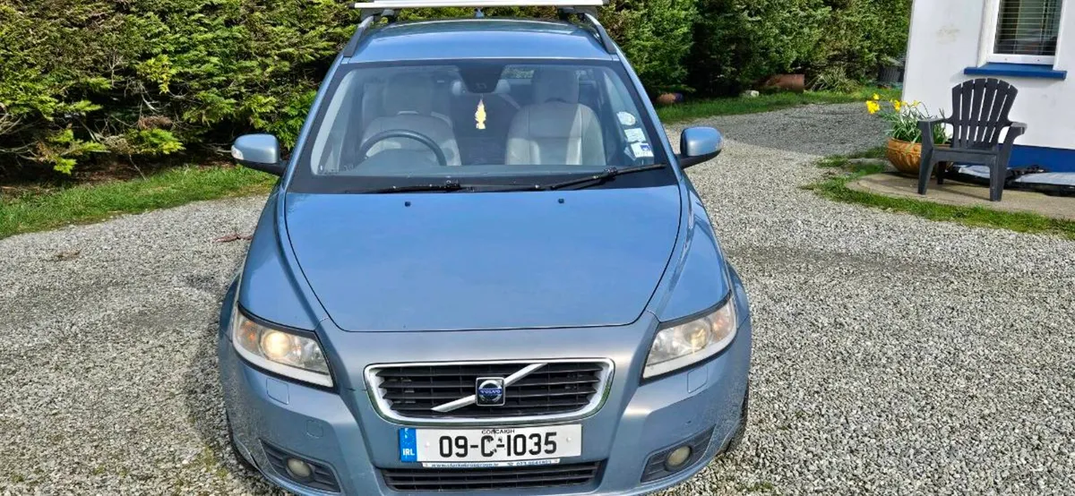 Volvo V50 2.0tdi 2009 - Image 2
