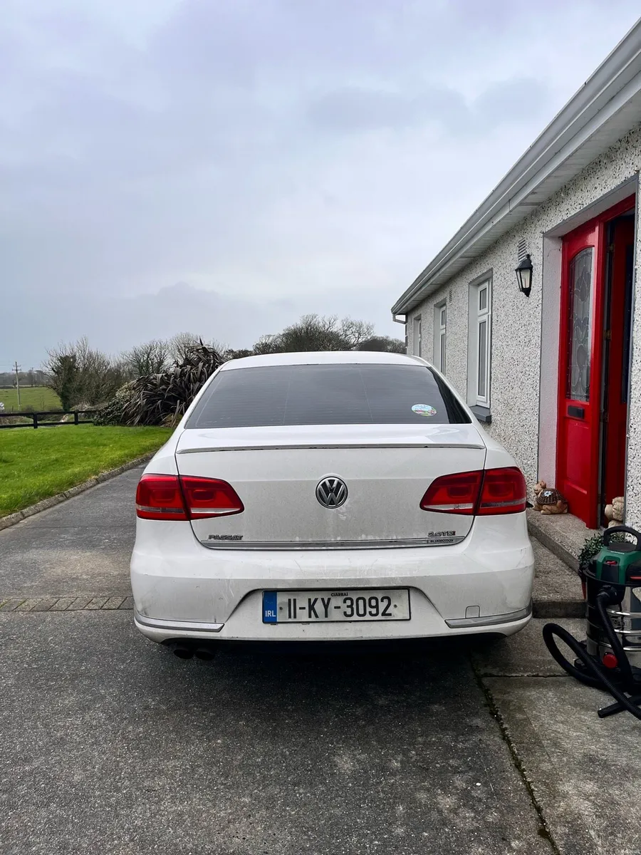 2011 Passat tdi 2L - Image 2