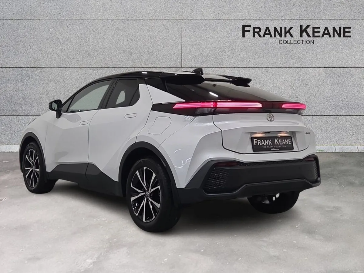Toyota C-HR 2.0 PHEV Sport+ - Image 2