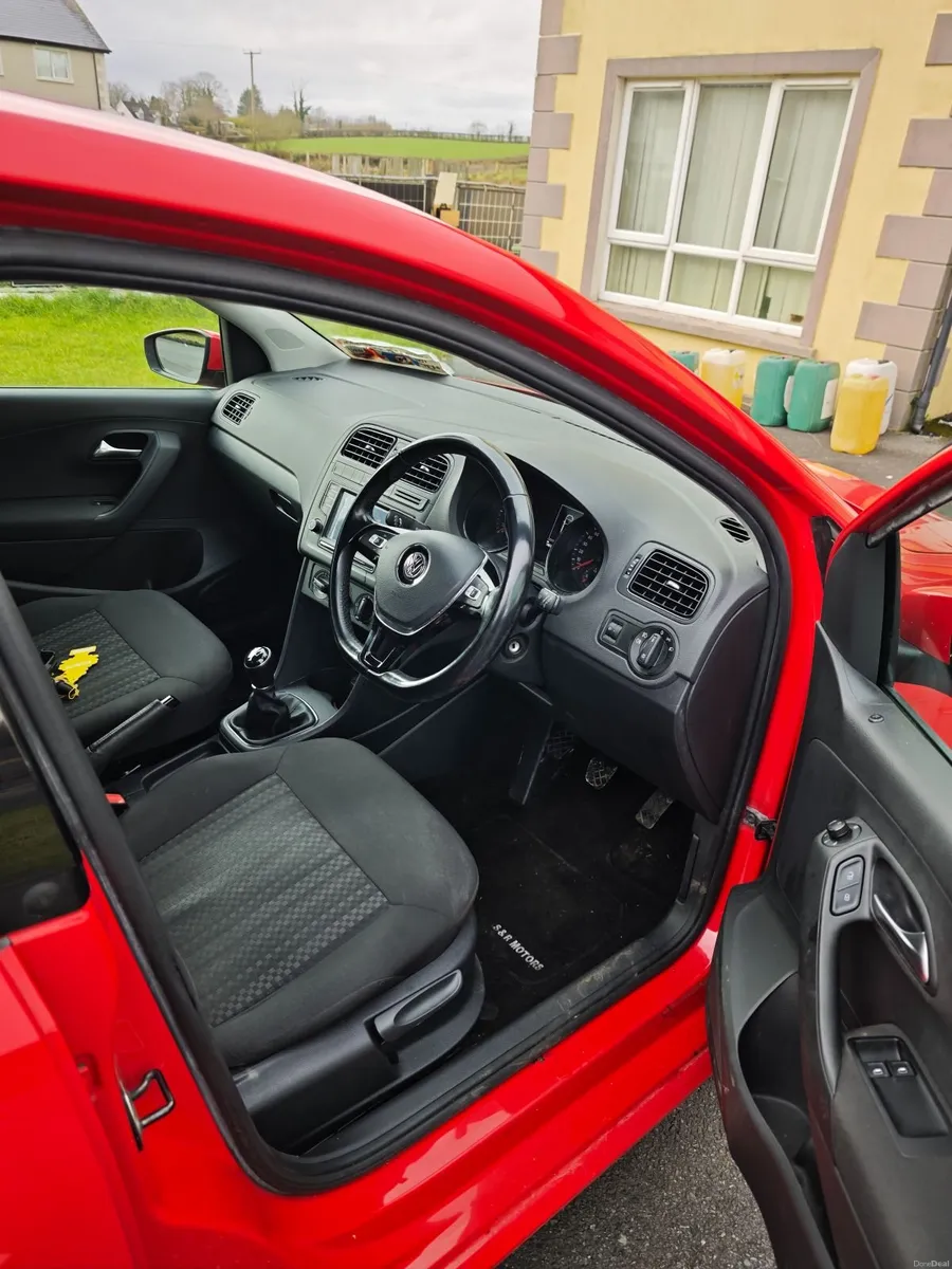 Volkswagen Polo 2017 - Image 3