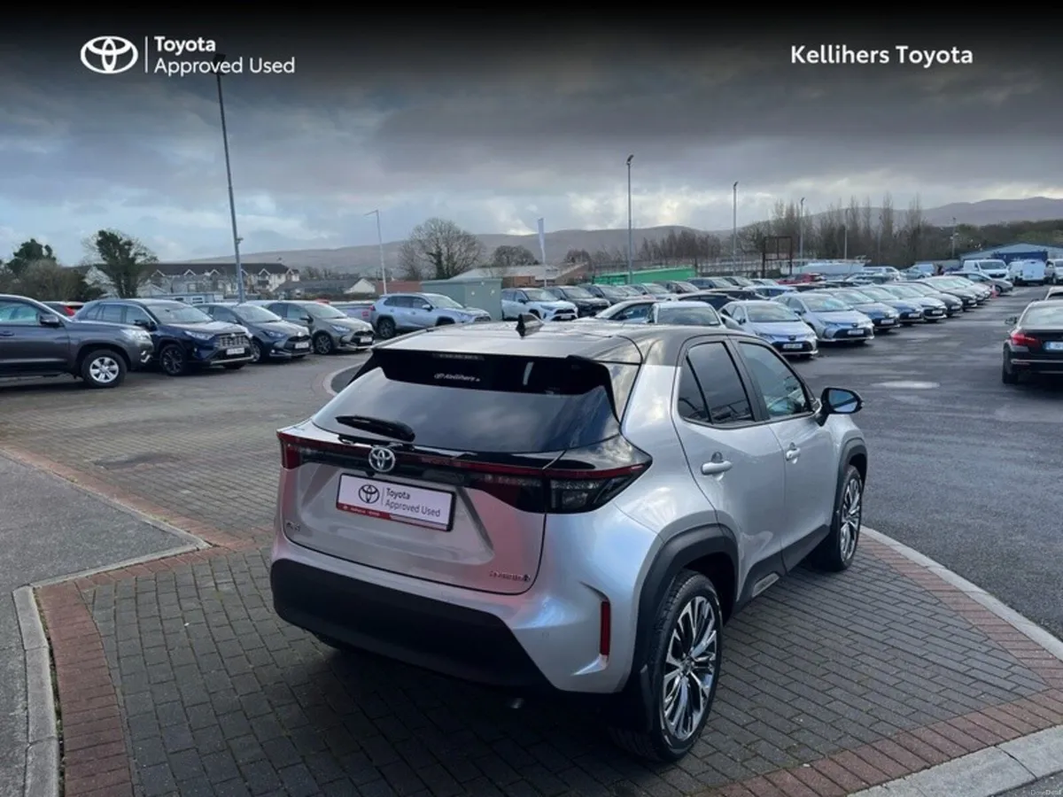 Toyota Yaris Cross YARIS CROSS SOL - Image 2