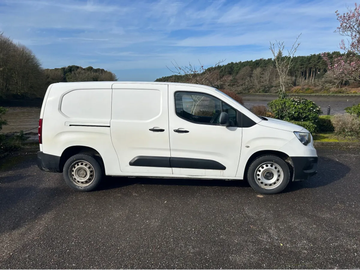 Opel Combo L2H1 1.6 CDTI 5DR - Image 3