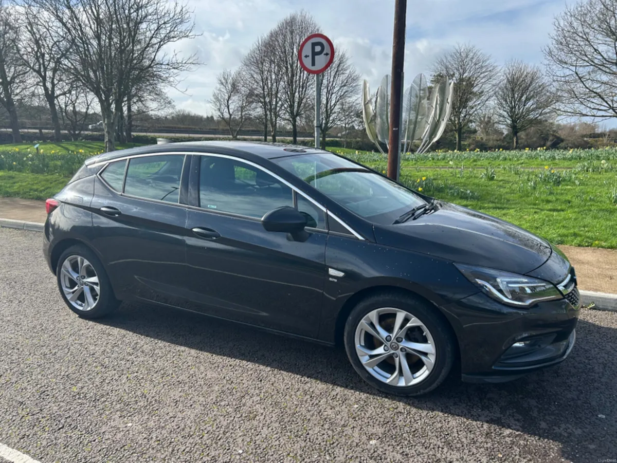 Opel Astra SRI 1.6 CDTI 110PS 5DR - Image 2