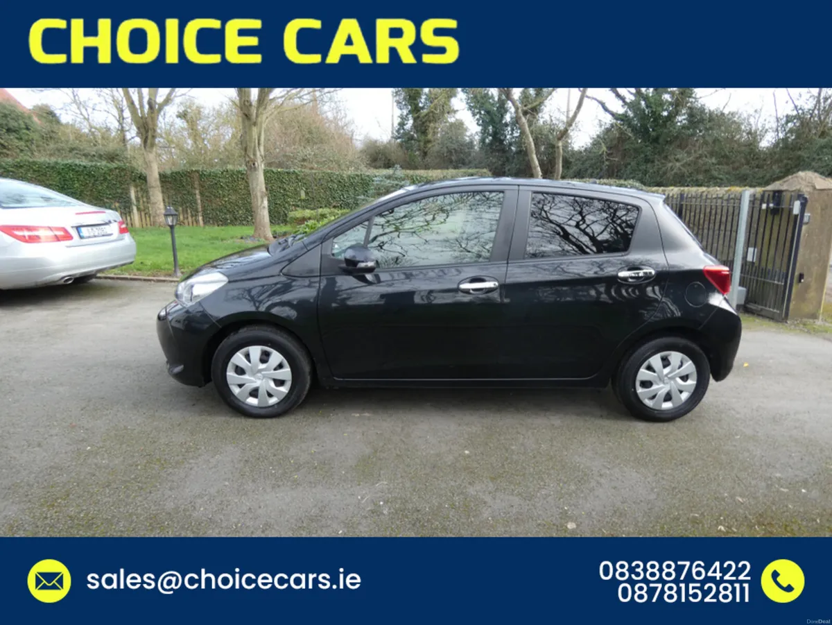 Toyota Yaris 1.3 AUTO [VITZ] - Image 3