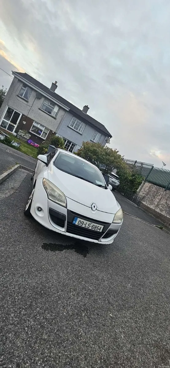 Renault Megane 2009 - Image 2