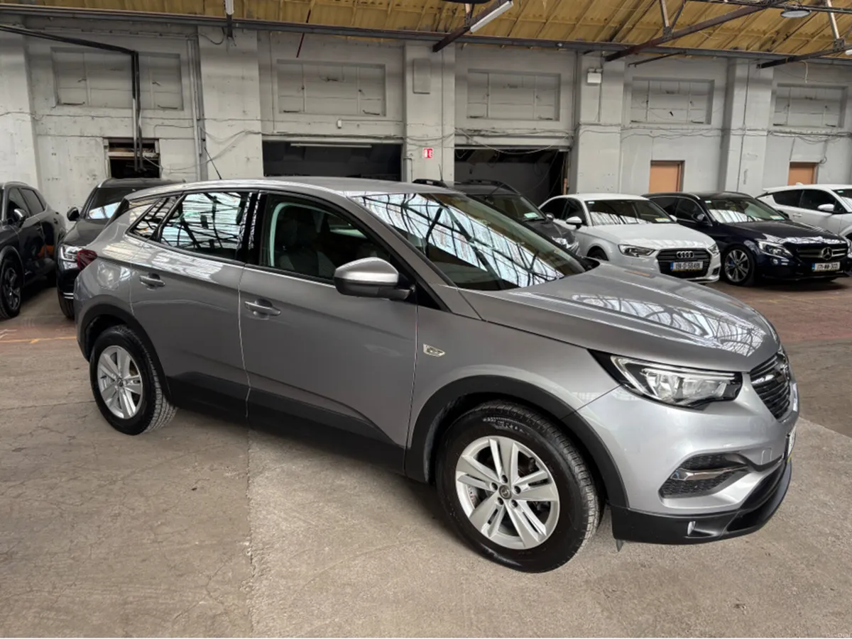 Opel Grandland X SC 1.2I 130PS 4DR only 43000 kms - Image 1