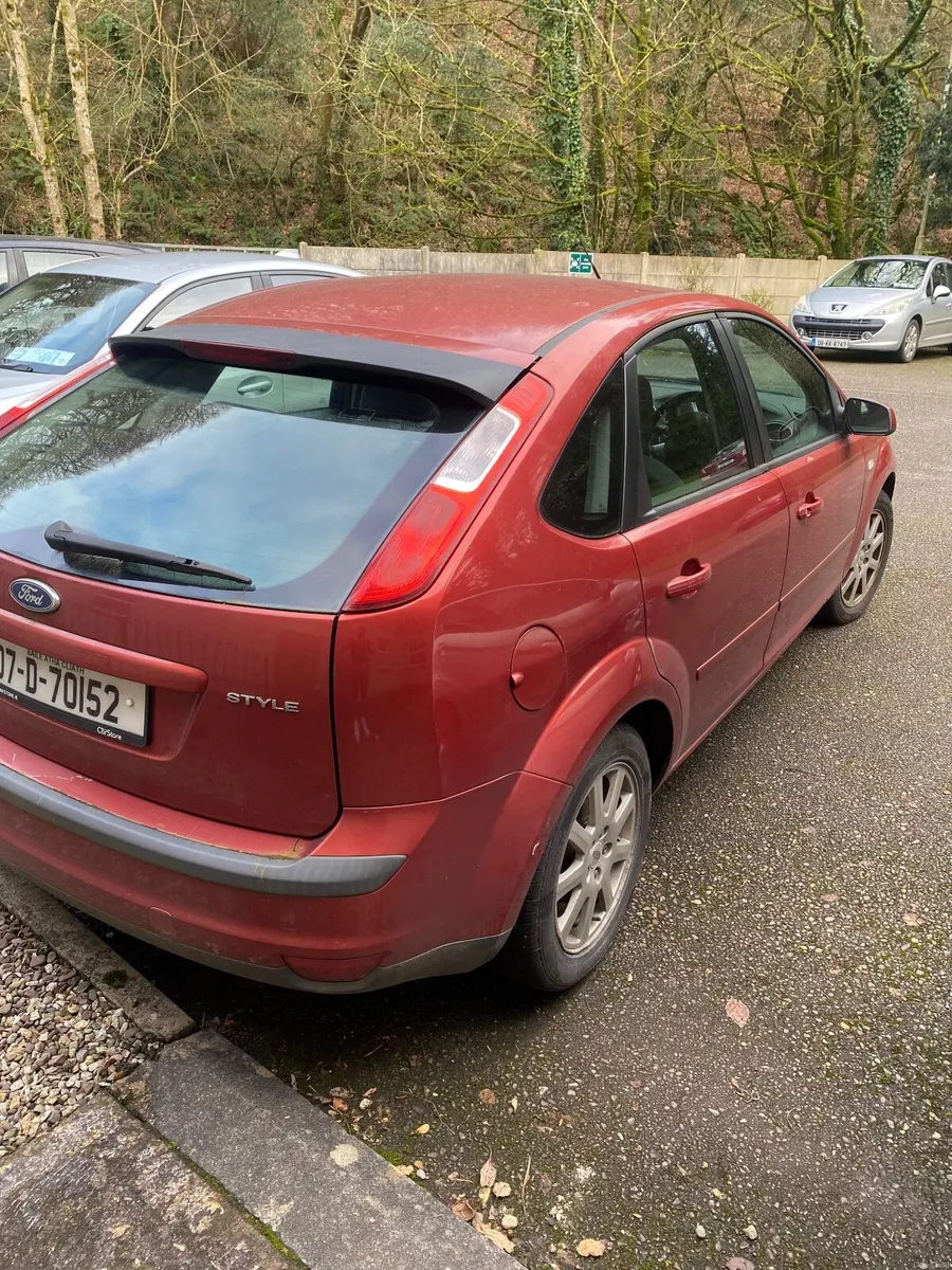 07 Ford Focus - Image 3