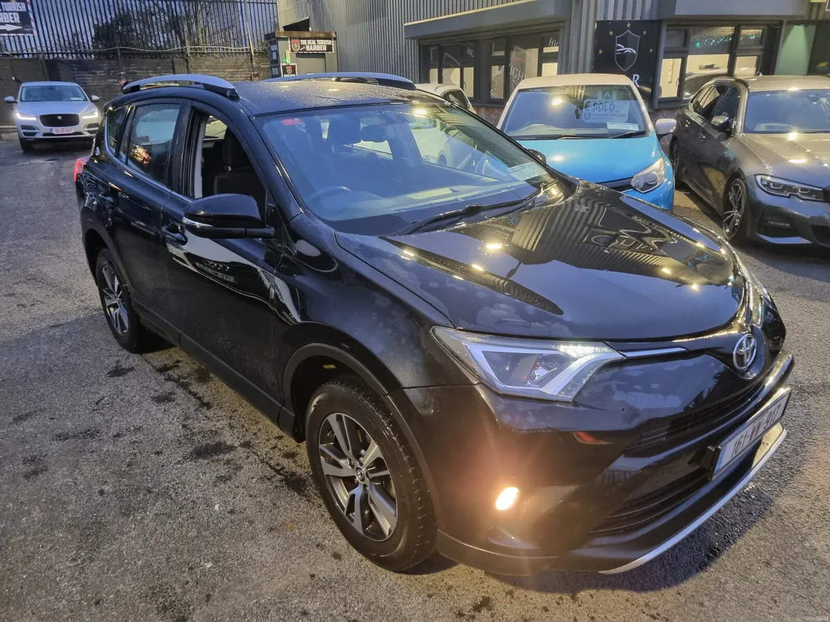 Toyota RAV4 2016 - Image 2