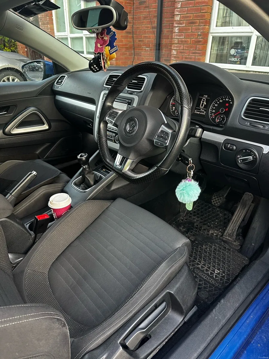 Volkswagen Scirocco - Image 4