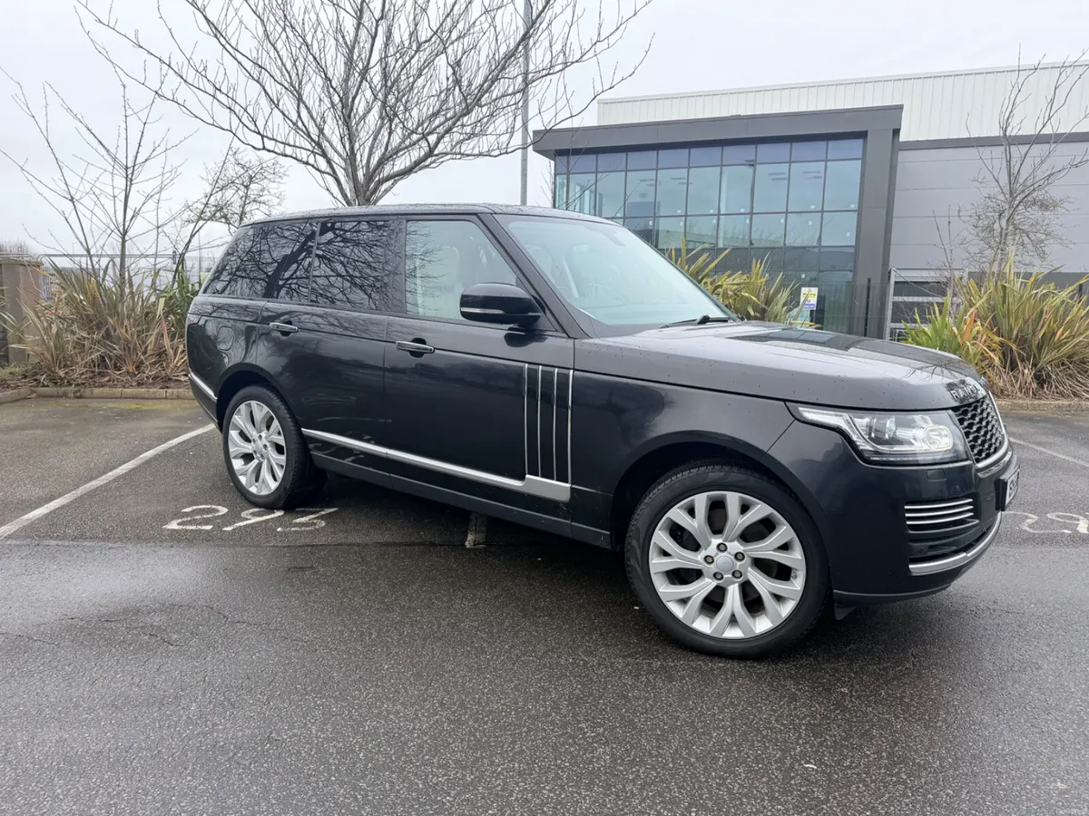 131 Land Rover Range Rover 4.4 Vogue SE SDV8 - Image 4