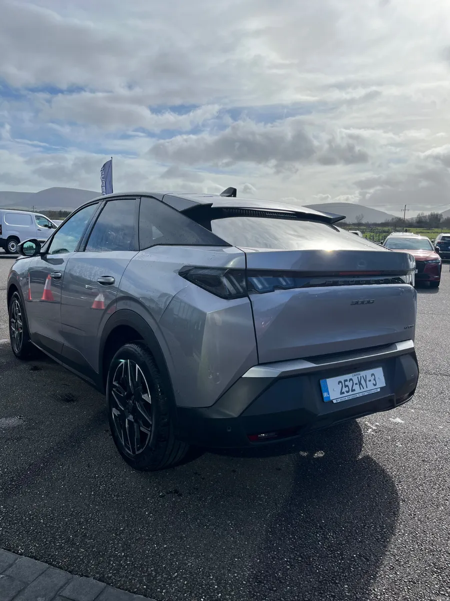 Peugeot 5008 2025 - Image 4