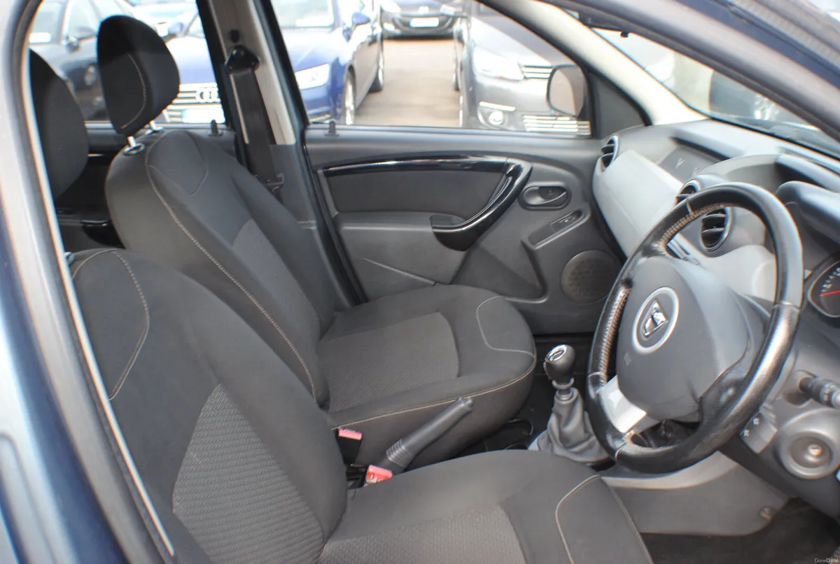 Dacia Duster 2014 1.5 DCI 4WD SUV - Image 4