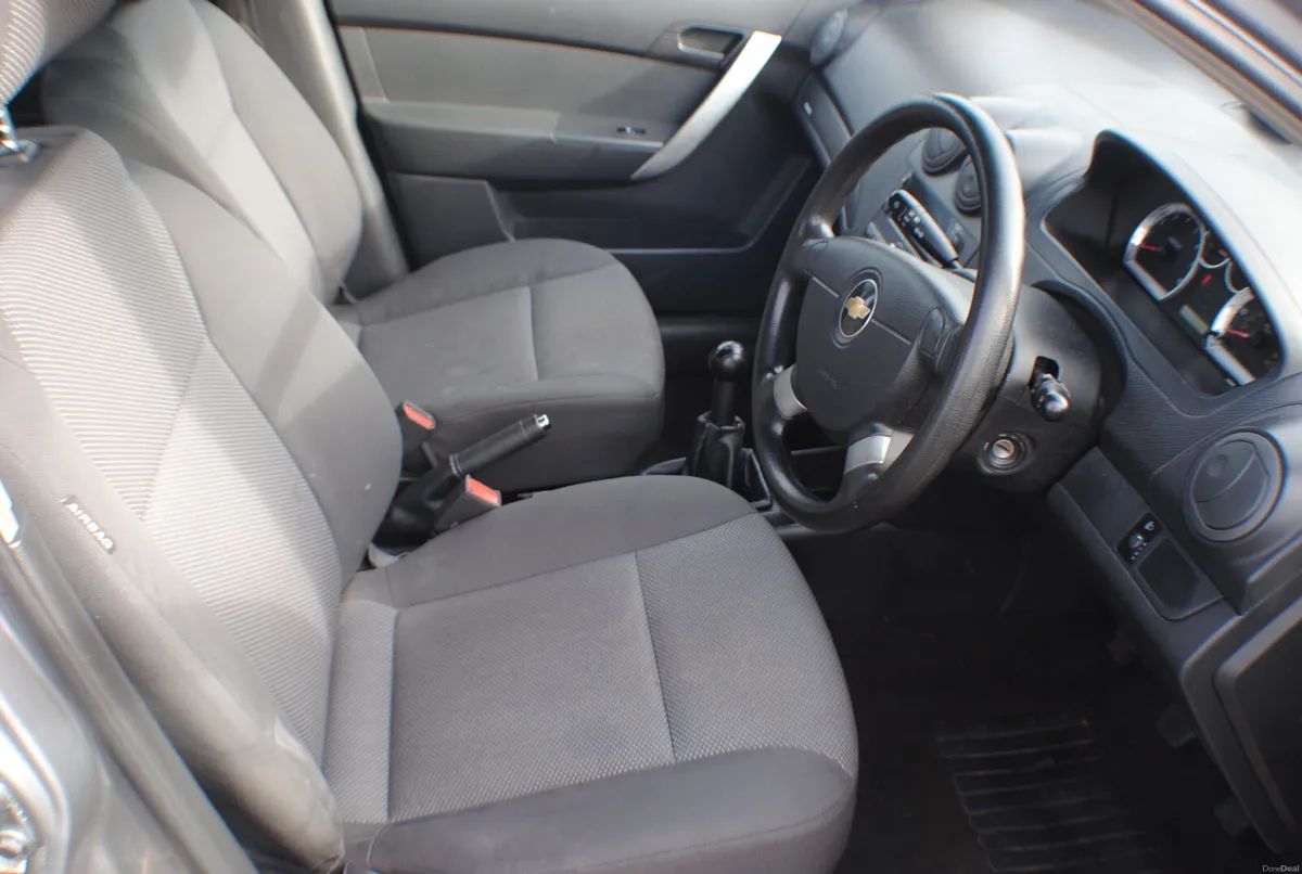 Chevrolet Aveo 2010 1.2 PETROL 5DR - Image 4