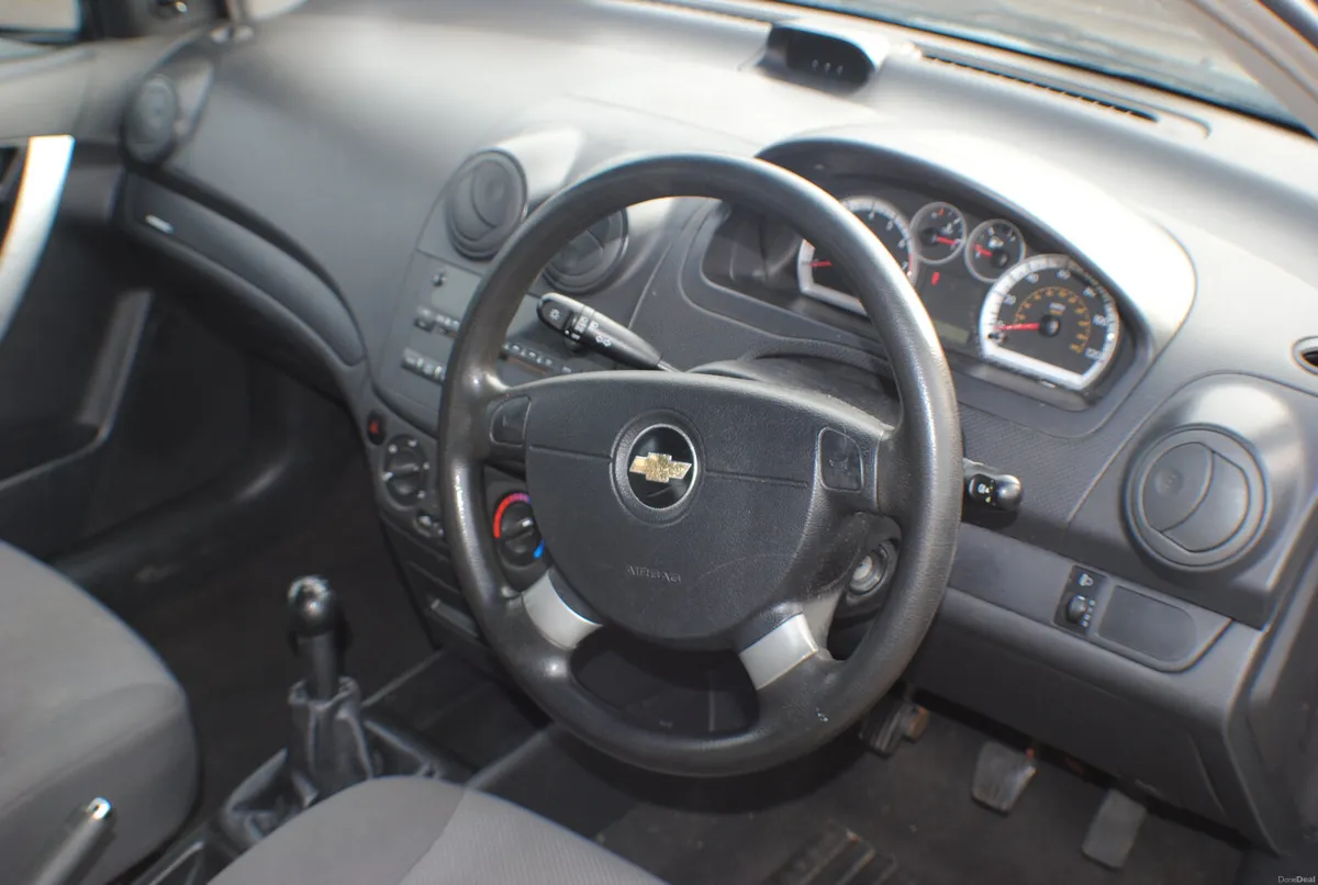 Chevrolet Aveo 2010 1.2 PETROL 5DR - Image 3