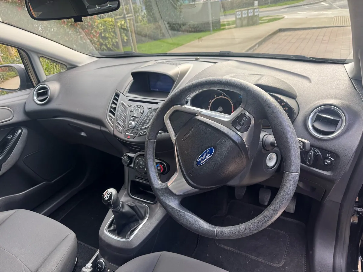 Ford Fiesta - Image 2