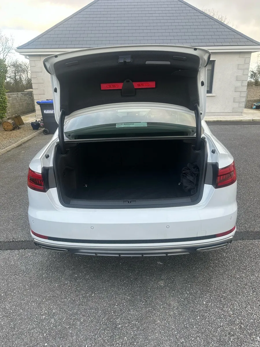 Audi A4 S Line 40tdi automatic - Image 3