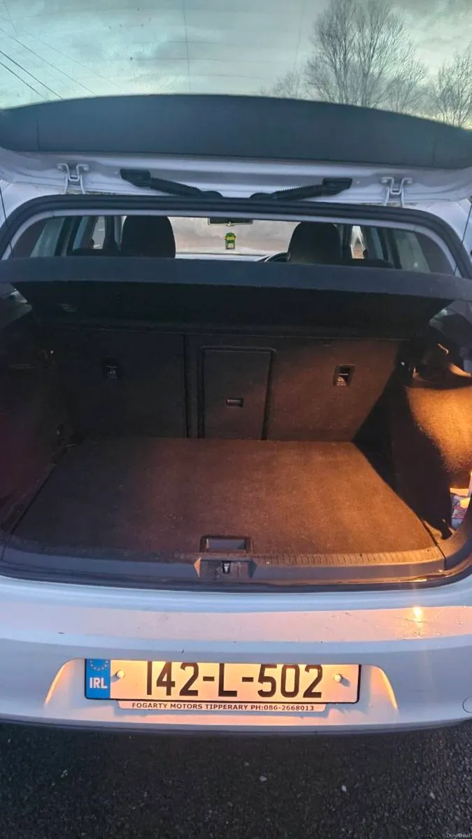 2014 Volkswagen Golf HIGHLINE - Image 4