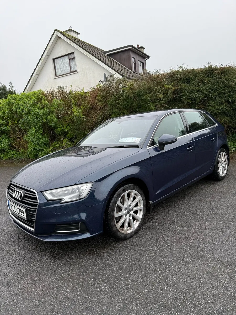182 Audi A3 1.0L Petrol - Image 3