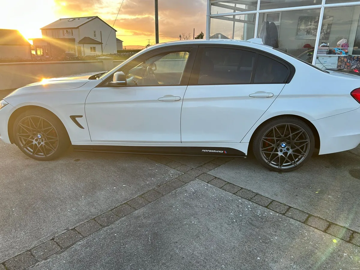 BMW 3 series - Image 2