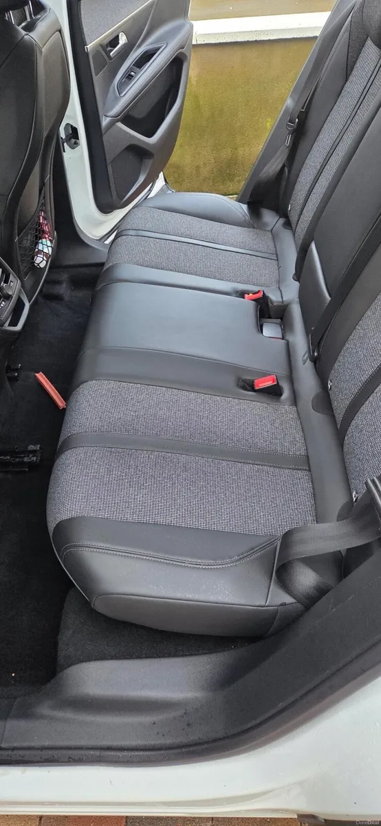 Peugeot 3008 2019 - Image 4