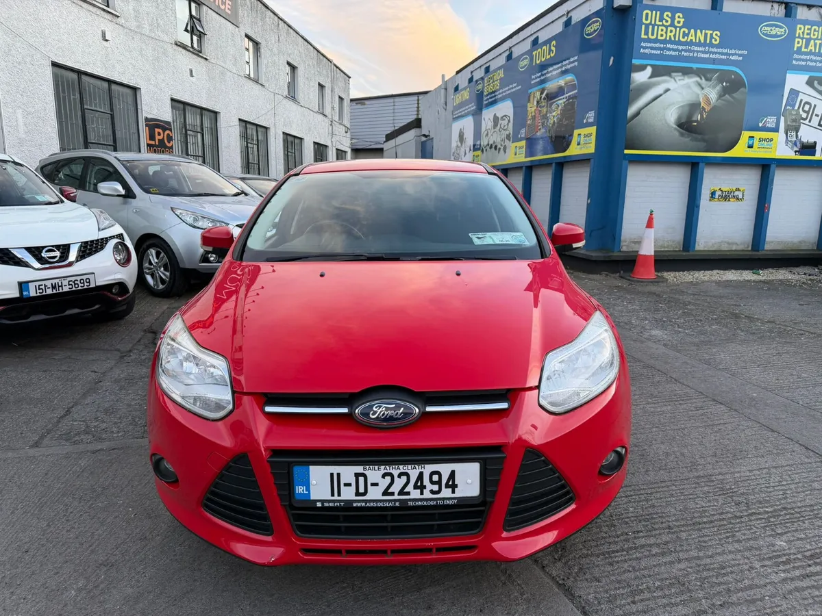 Ford Focus 2011 - Image 4