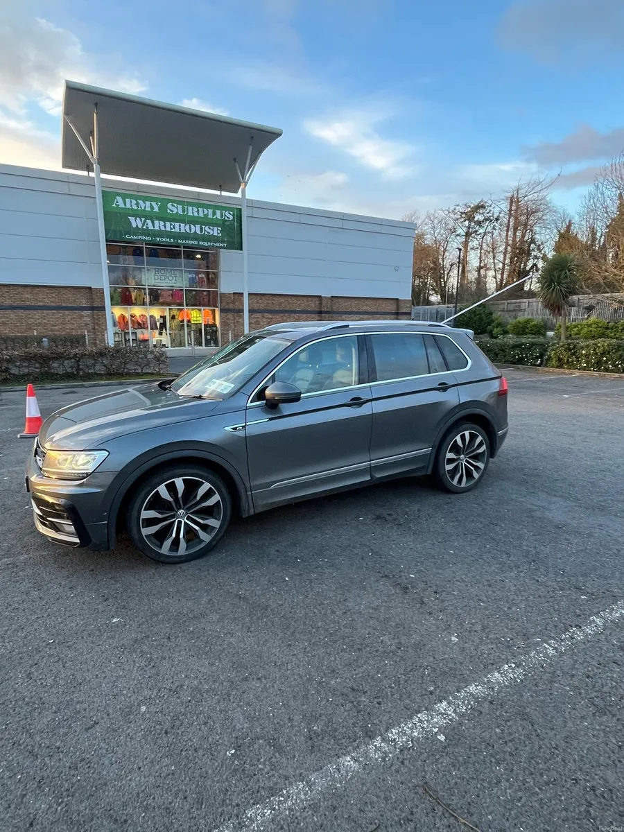 VW Tiguan R Line - Image 2