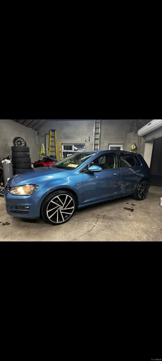 Volkswagen Golf - Image 4