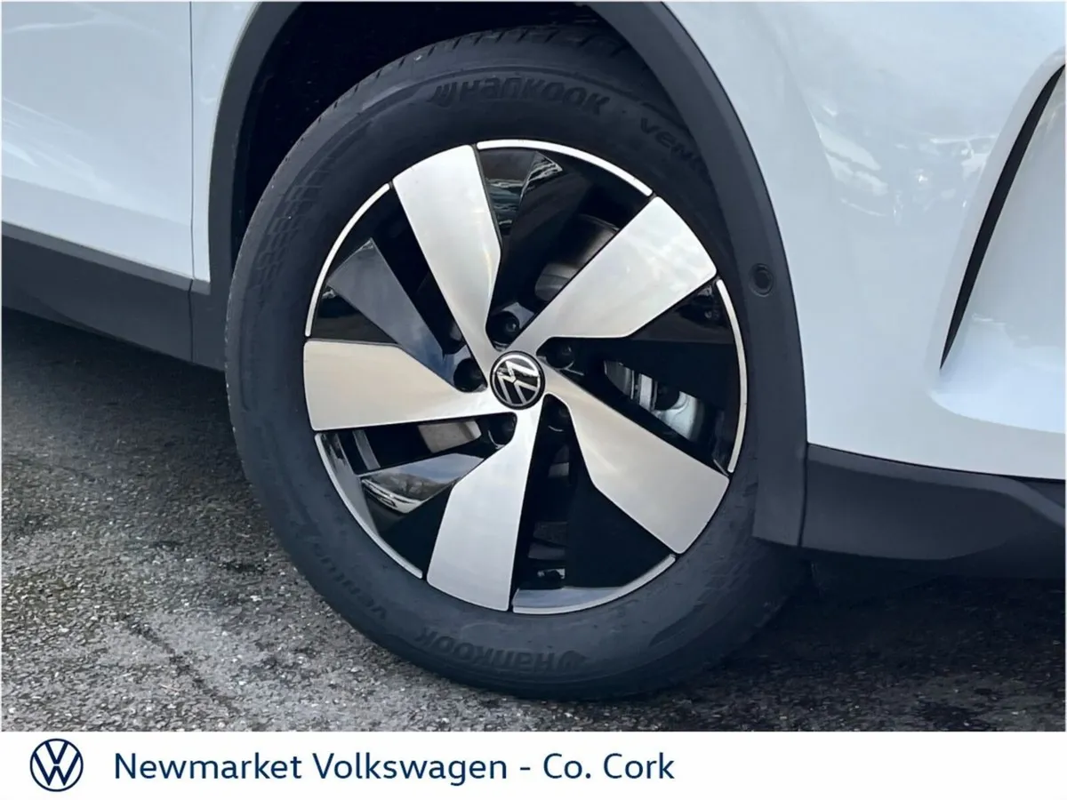 Volkswagen Tiguan EDITION 75 2.0TDI DSG 150BHP - Image 2