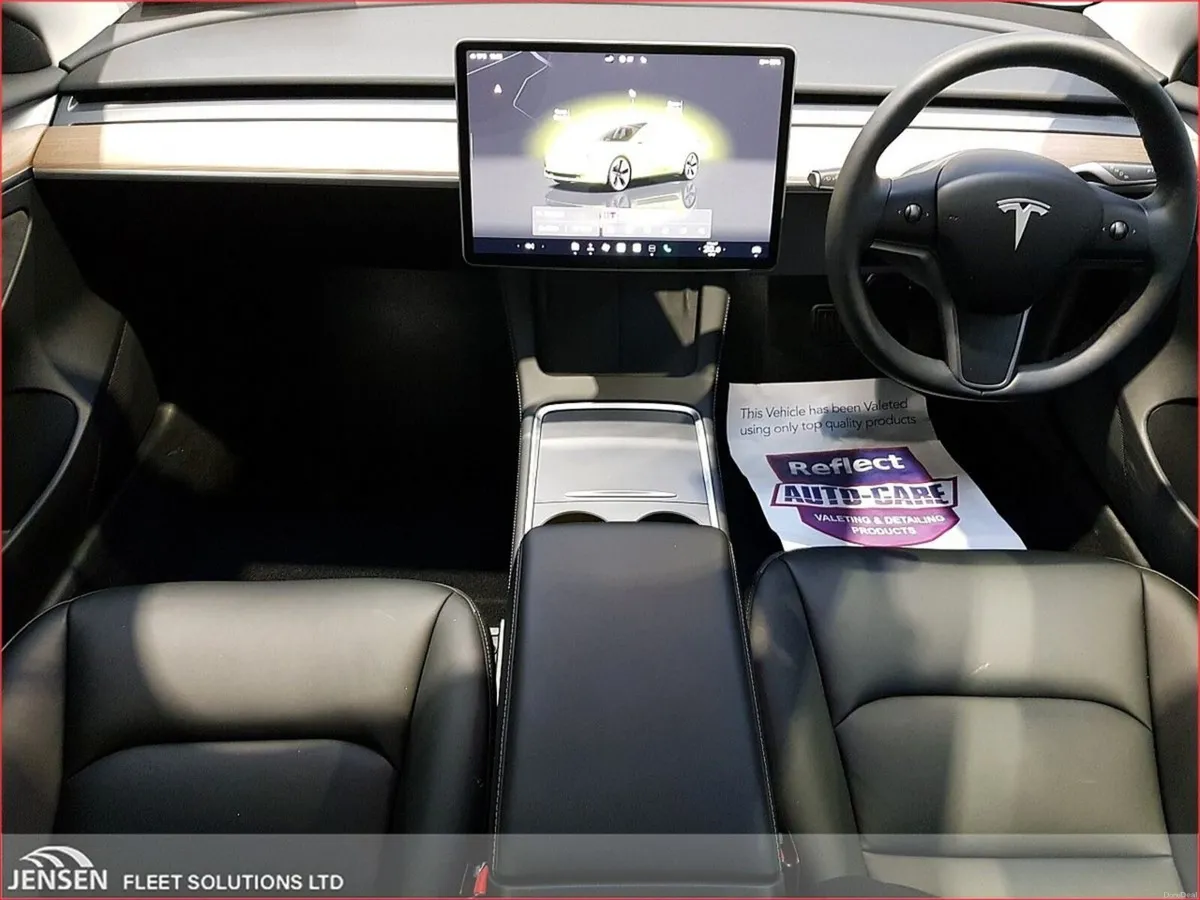 Tesla Model 3 Long Range (AWD) Dual Motor - Image 2