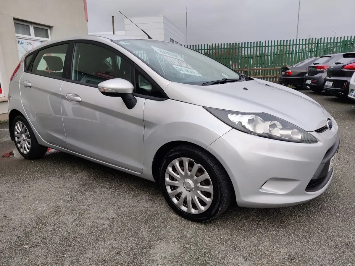 Ford Fiesta Petrol Automatic 53 k Mil New Nct 2/27 - Image 2