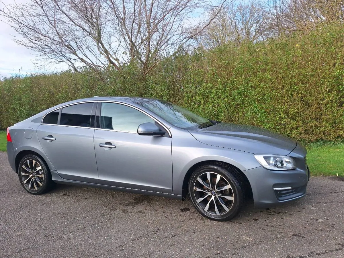 Volvo S60 - Image 4