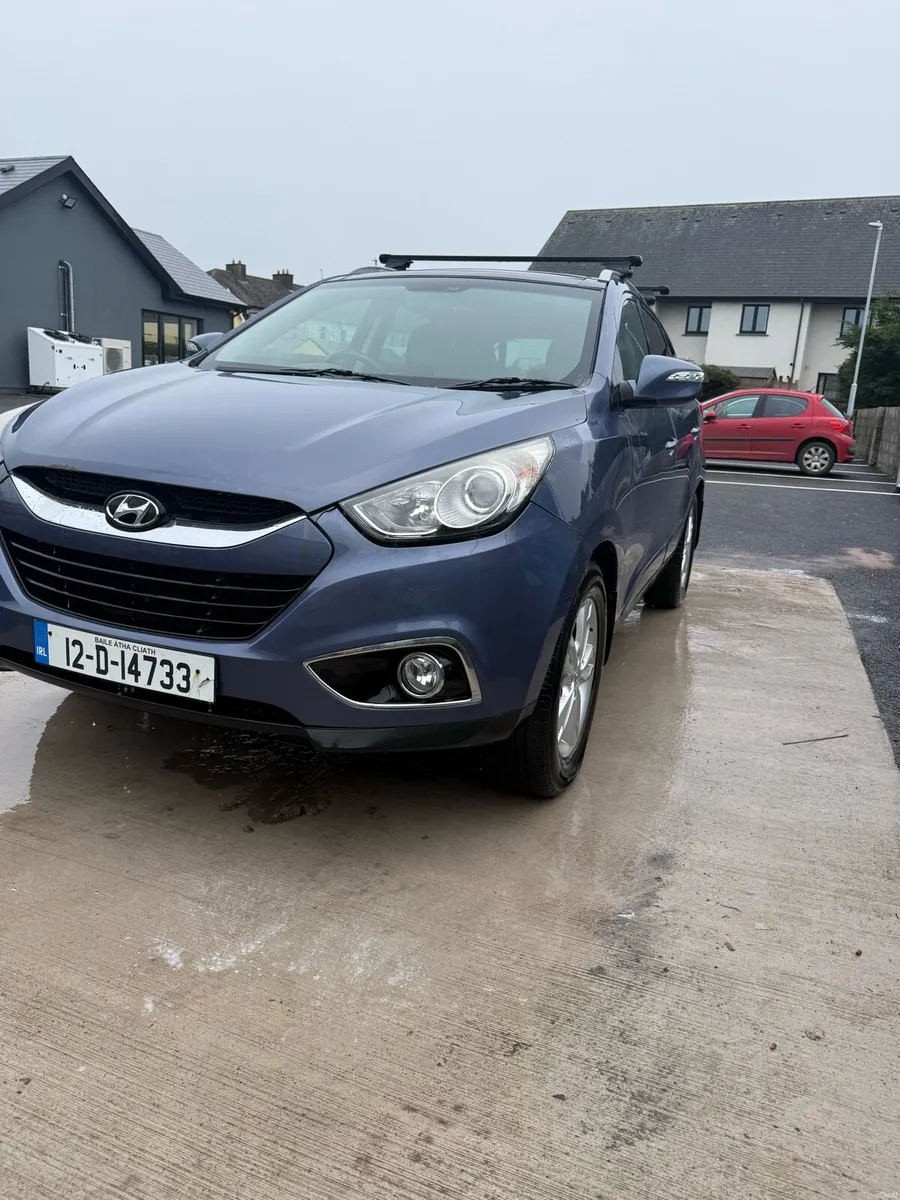 Hyundai ix35 - Image 1