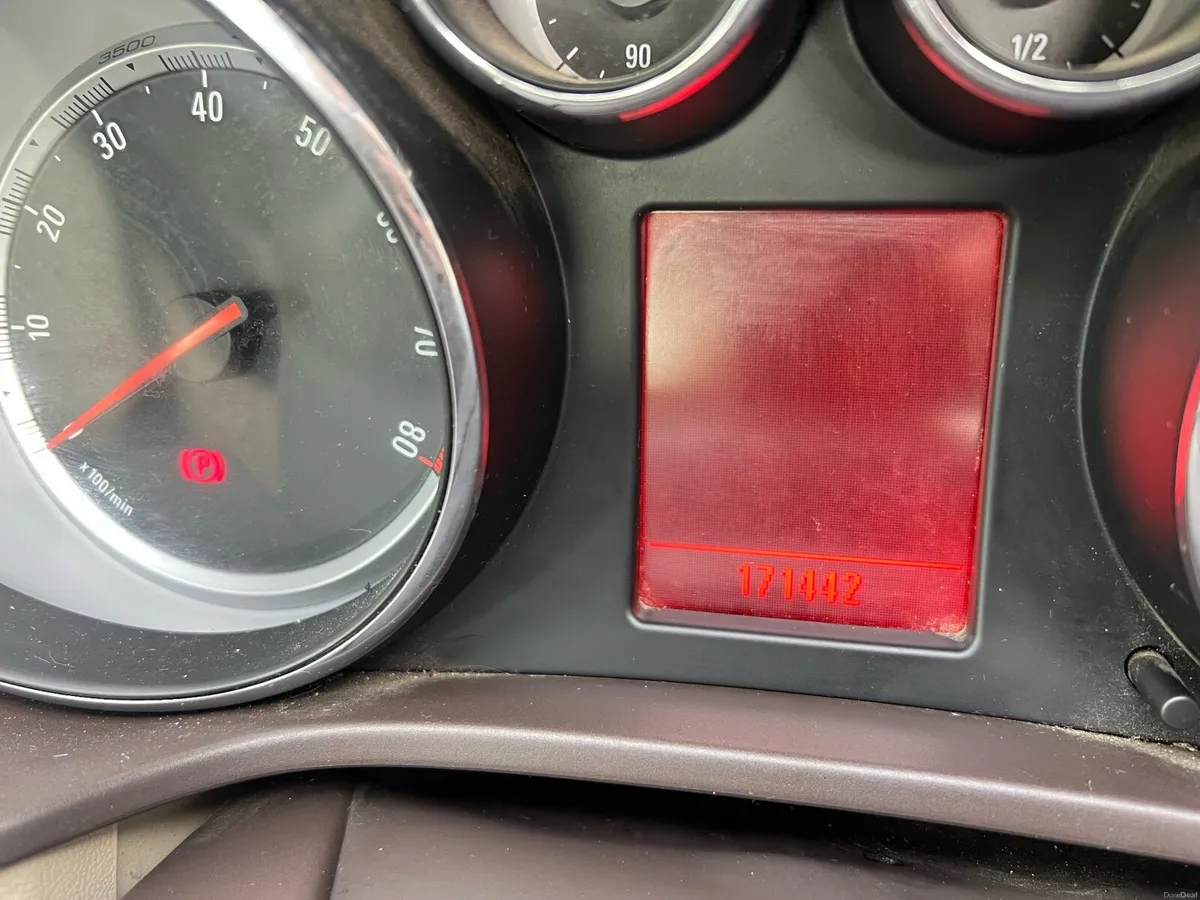 Automatic opel insignia  taxed no nct - Image 3