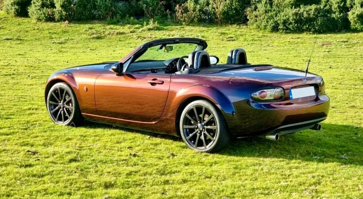 Mazda MX-5 2.0L (LSD) with HUGE list of Extras - Image 2