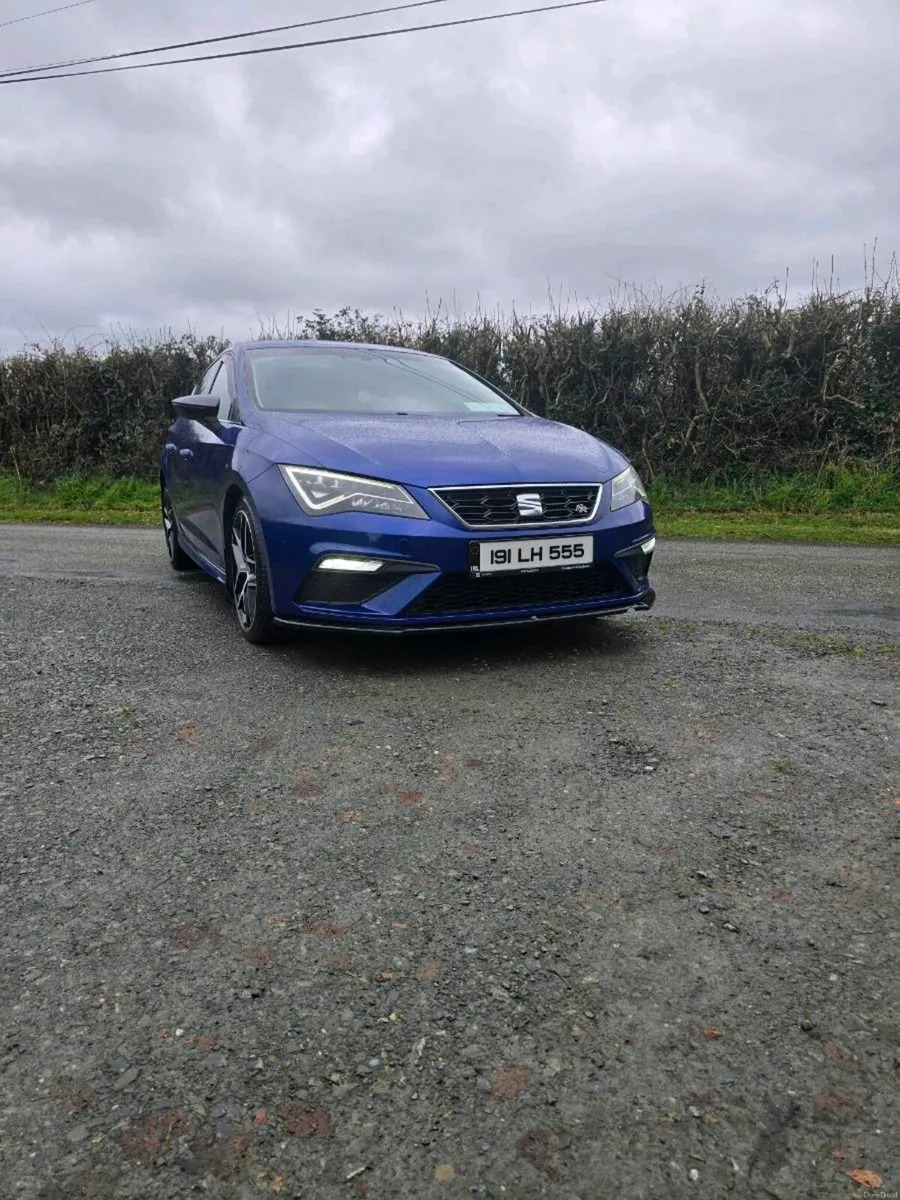 Seat Leon FR Hatchback - Image 2