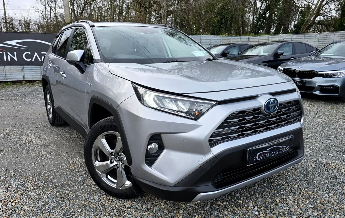 🔥 2019 Toyota RAV4 2.5 Hybrid SOL Automatic - Image 1